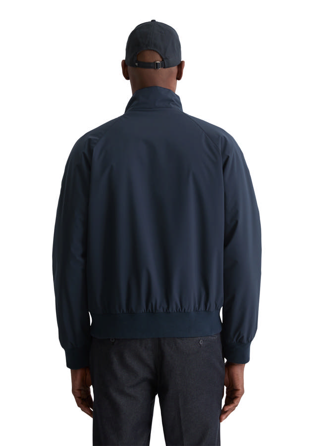 Léttur vatnsheldur bomberjakki með hlýrri einangrun