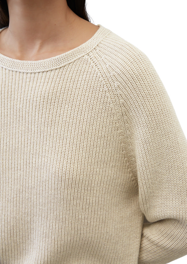 Klassísk bómullarpeysa með síðum ermum og kringdu hálsmáli