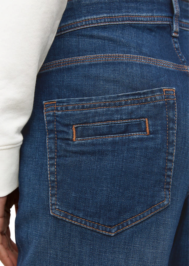 Denim Trouser, mid waist, boyfriend fit, cropped length